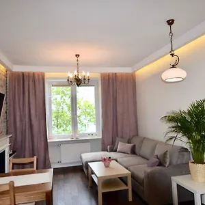 apartament-in-the-city-center-by-jana-pawla-ii.warsawhotelspoland.com/
